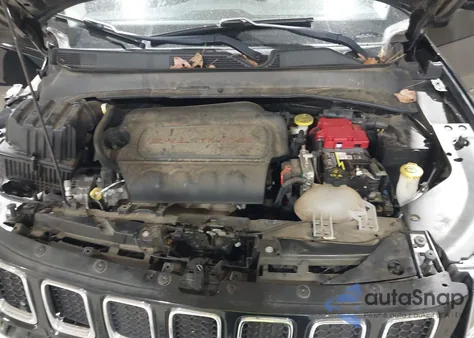 2021 Jeep Compass Sport Fwd from USA, damaged, VIN 3C4NJCAB1MT532385